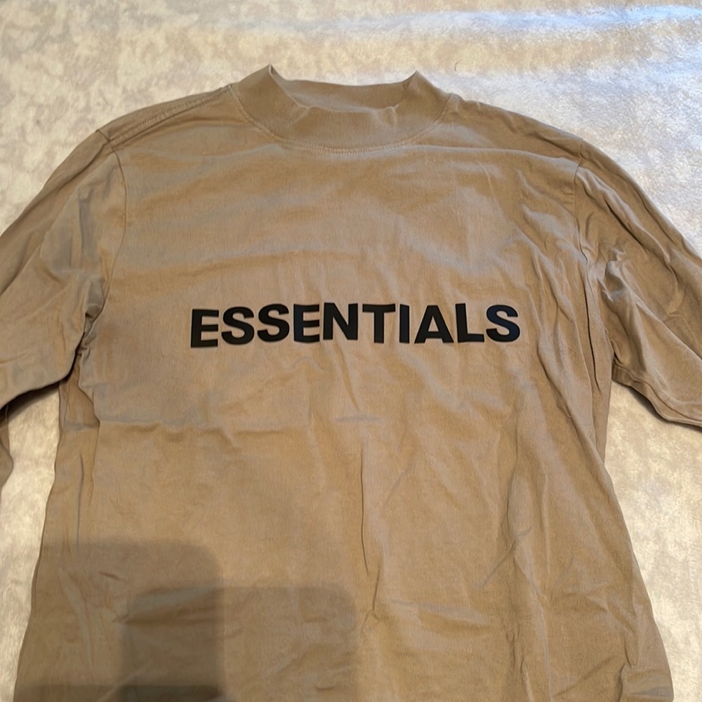 essential shirt xxs
